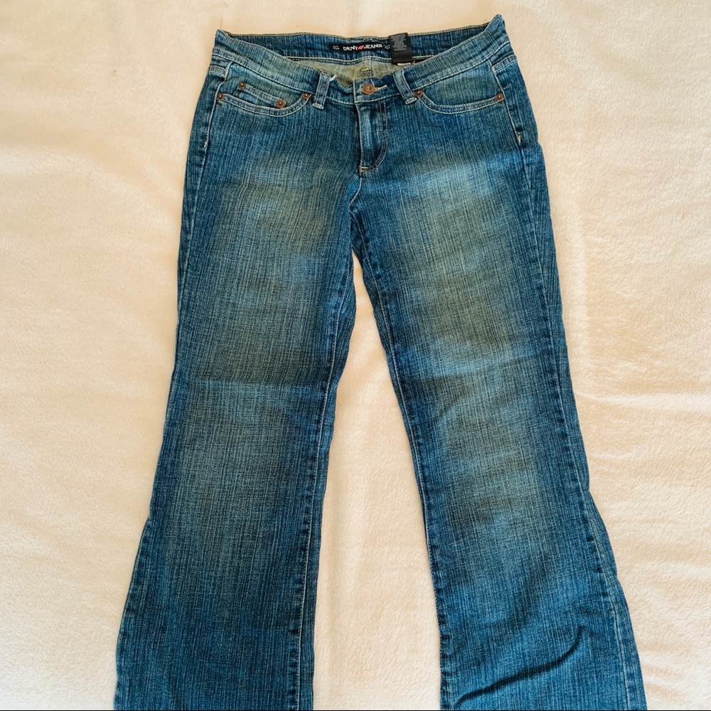DKNY size 7 Jeans